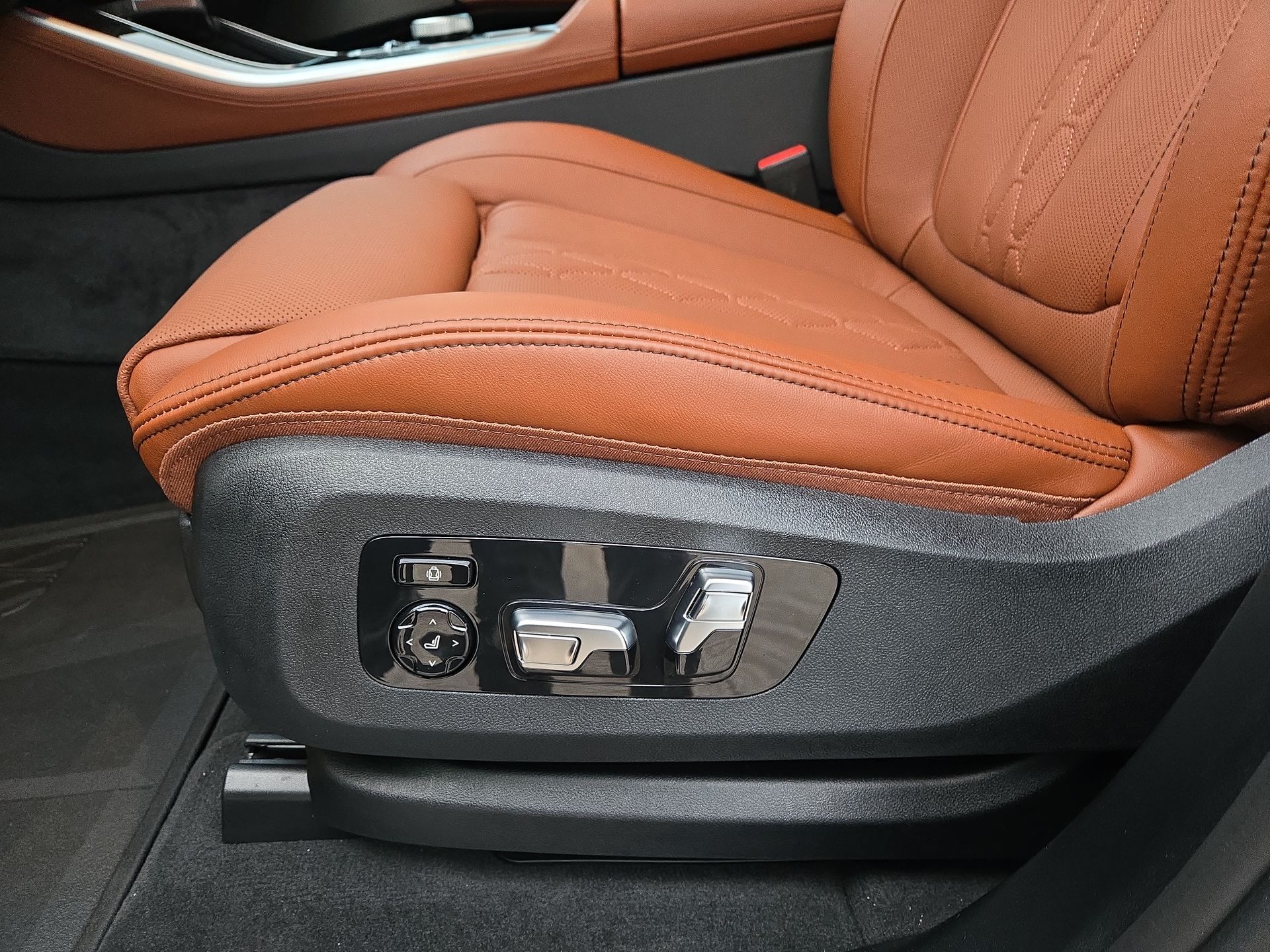 2026 BMW X5 40i - Photo 17
