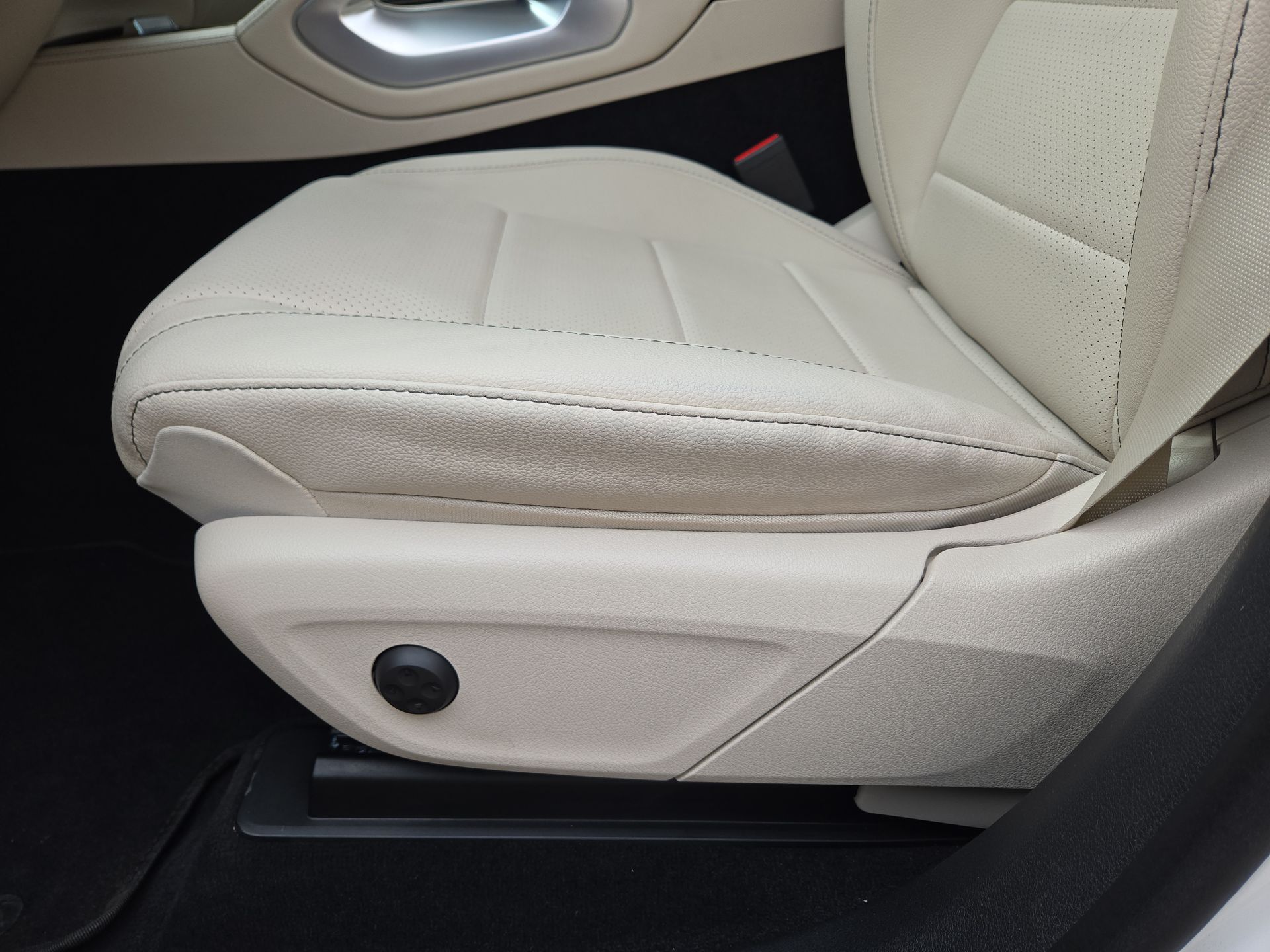 2024 Mercedes-Benz GLE GLE450 - Photo 17