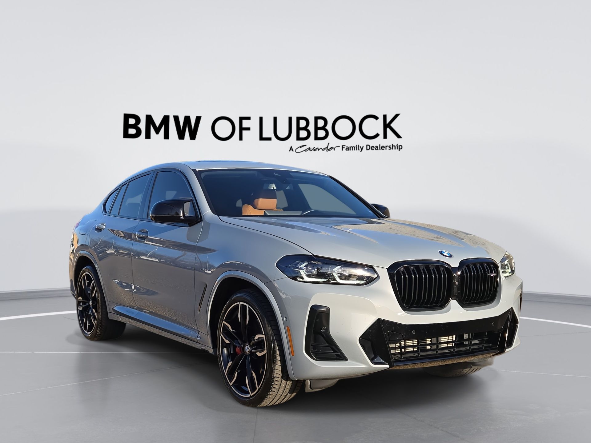 2025 BMW X4 M40i AWD