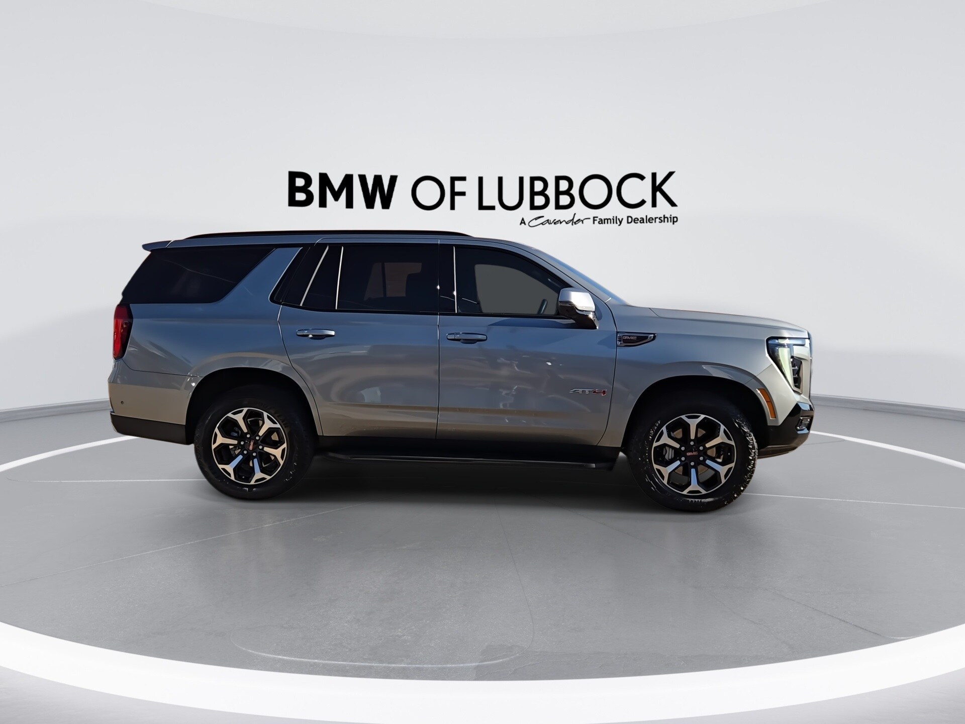 2025 Gmc Yukon AT4 photo 2