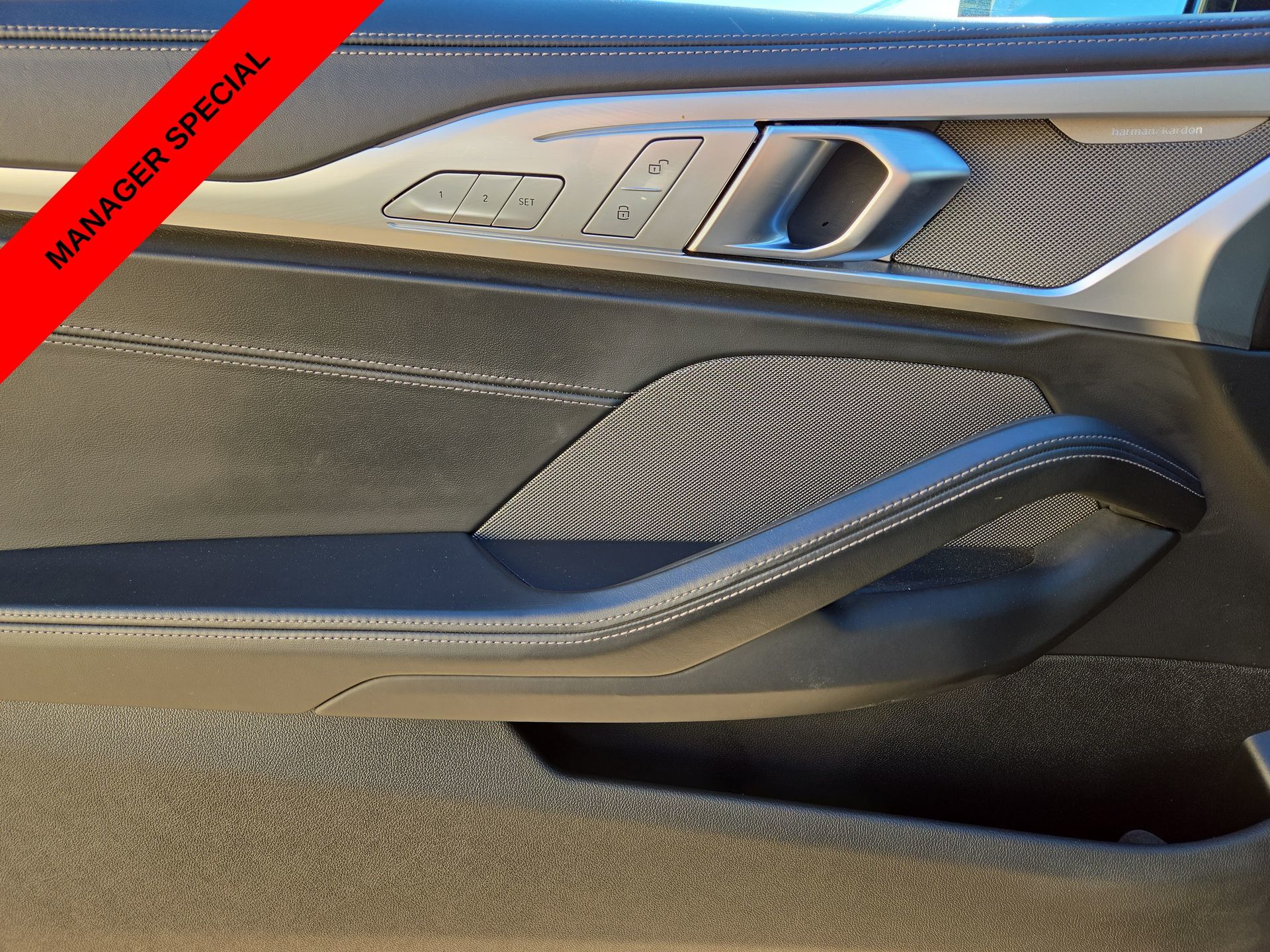 2025 BMW 8 Series 840i - Photo 15