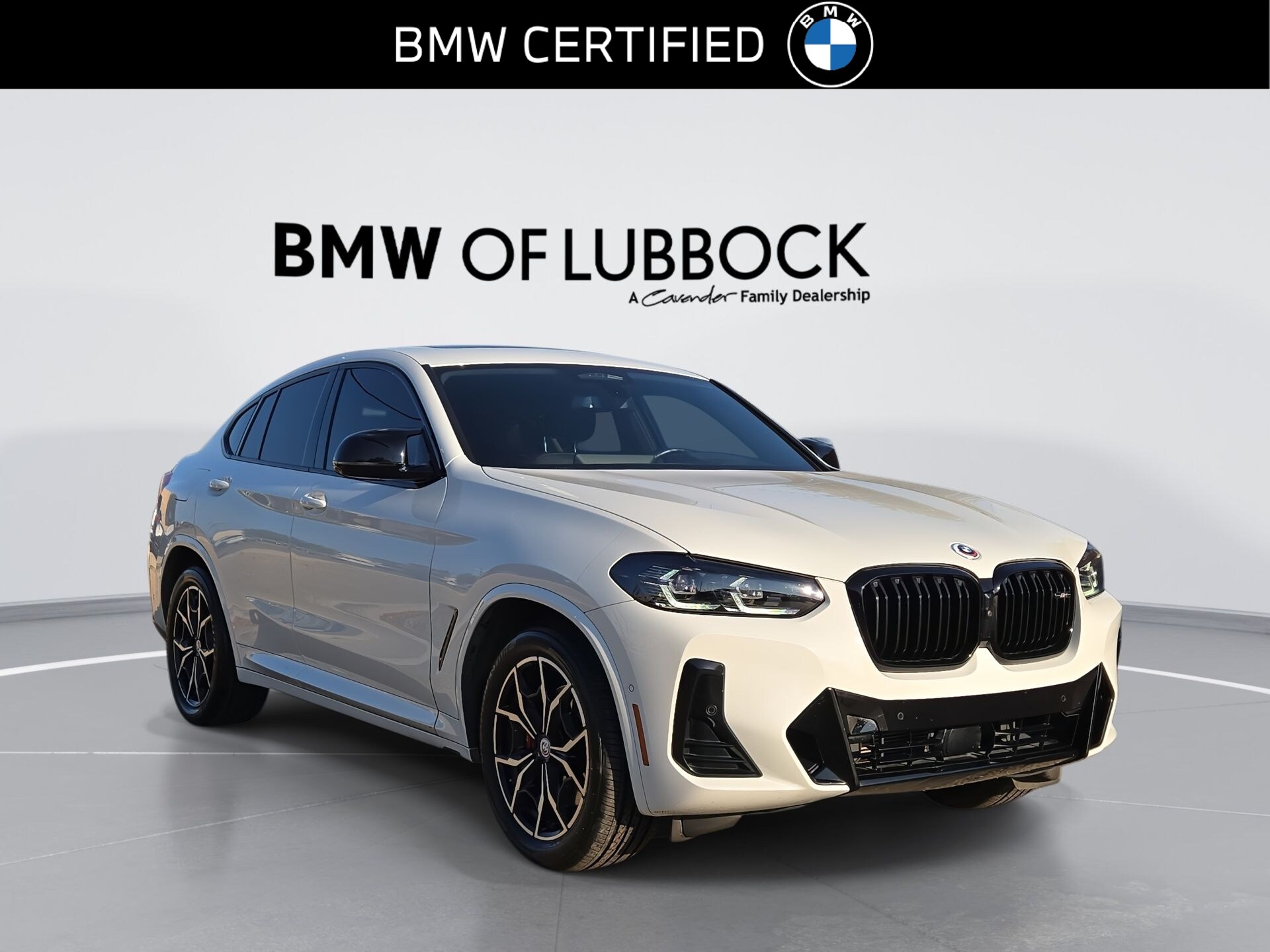 2023 BMW X4 M40i AWD