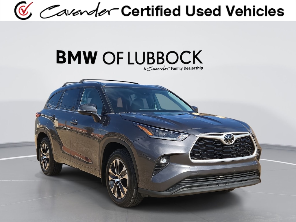 Used 2021 Toyota Highlander XLE SUV