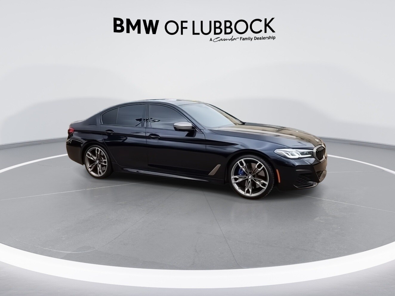 2022 Bmw M550i xDrive photo 2