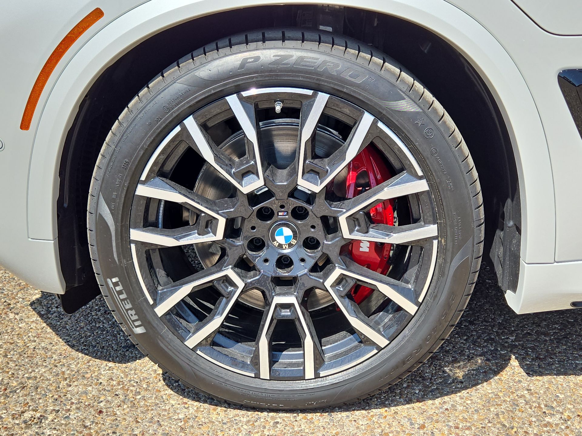 2026 BMW X5 50e - Photo 11