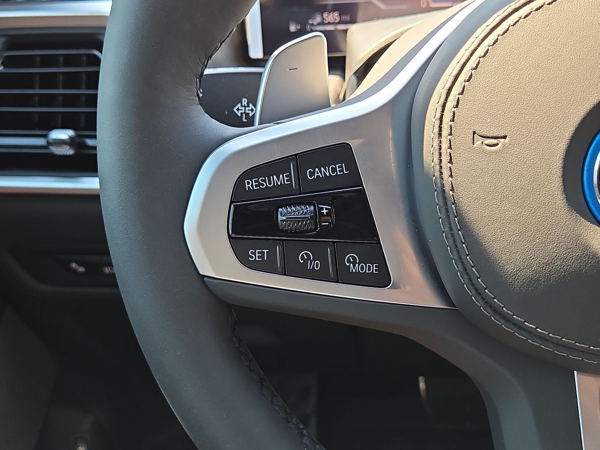 2026 BMW X5 50e - Photo 21