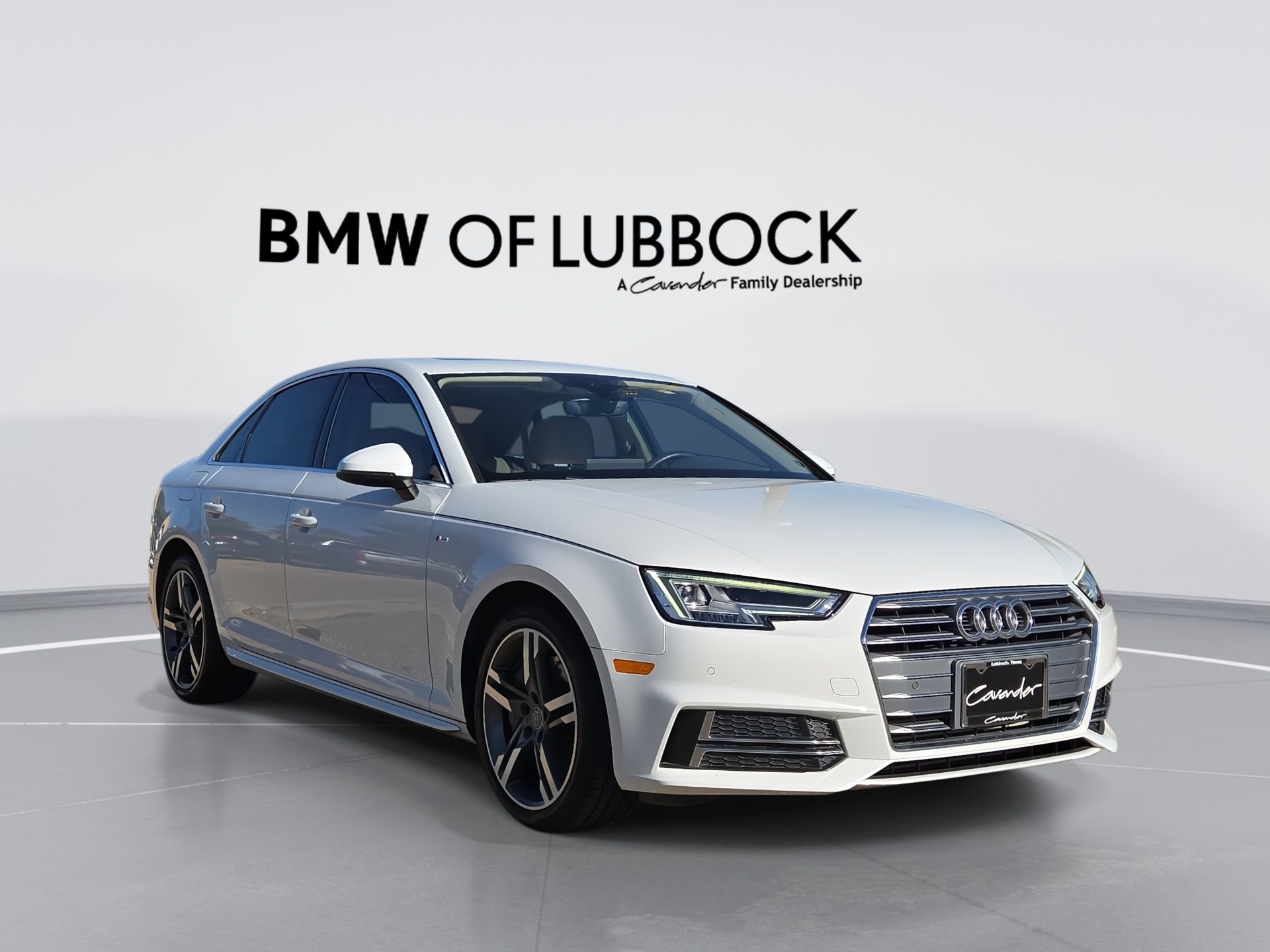 2018 Audi A4 2.0T quattro S tronic Premium Plus's photo