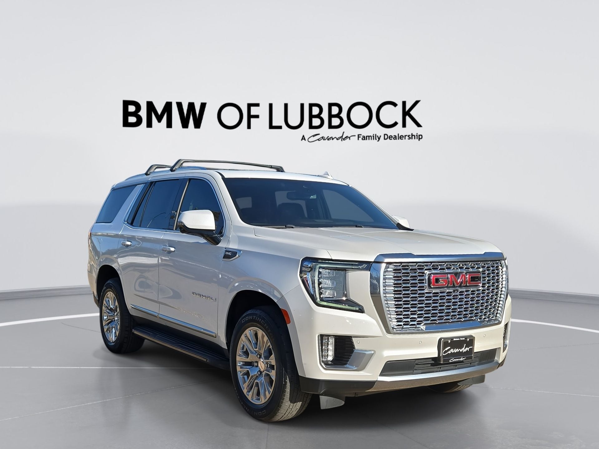 2024 GMC Yukon 4WD Denali's photo
