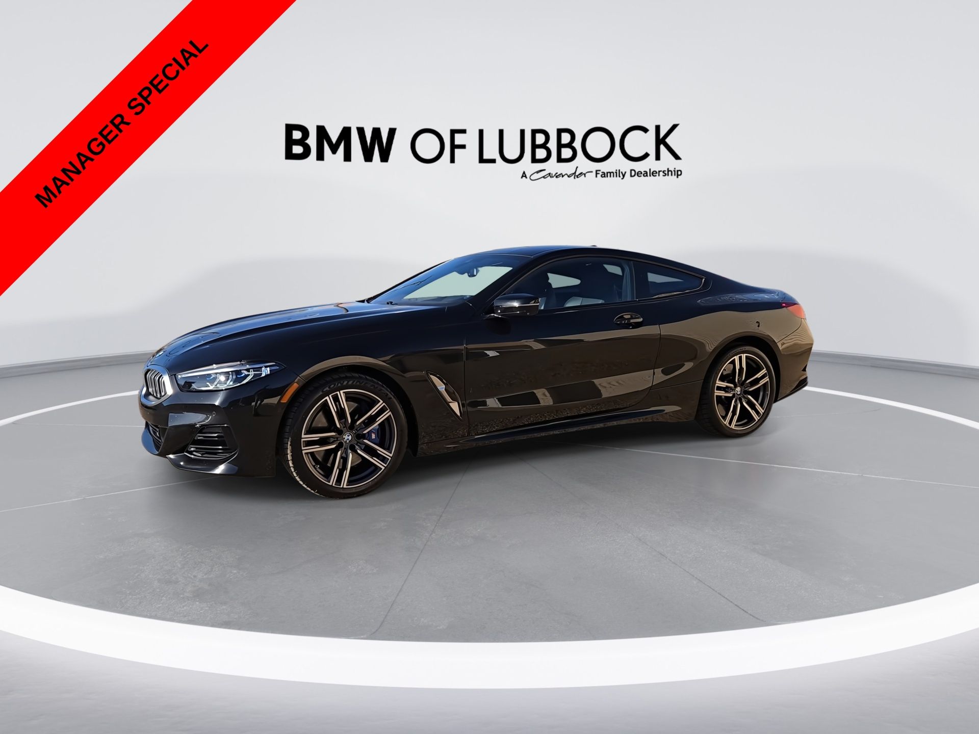 2025 BMW 8 Series 840i - Photo 5