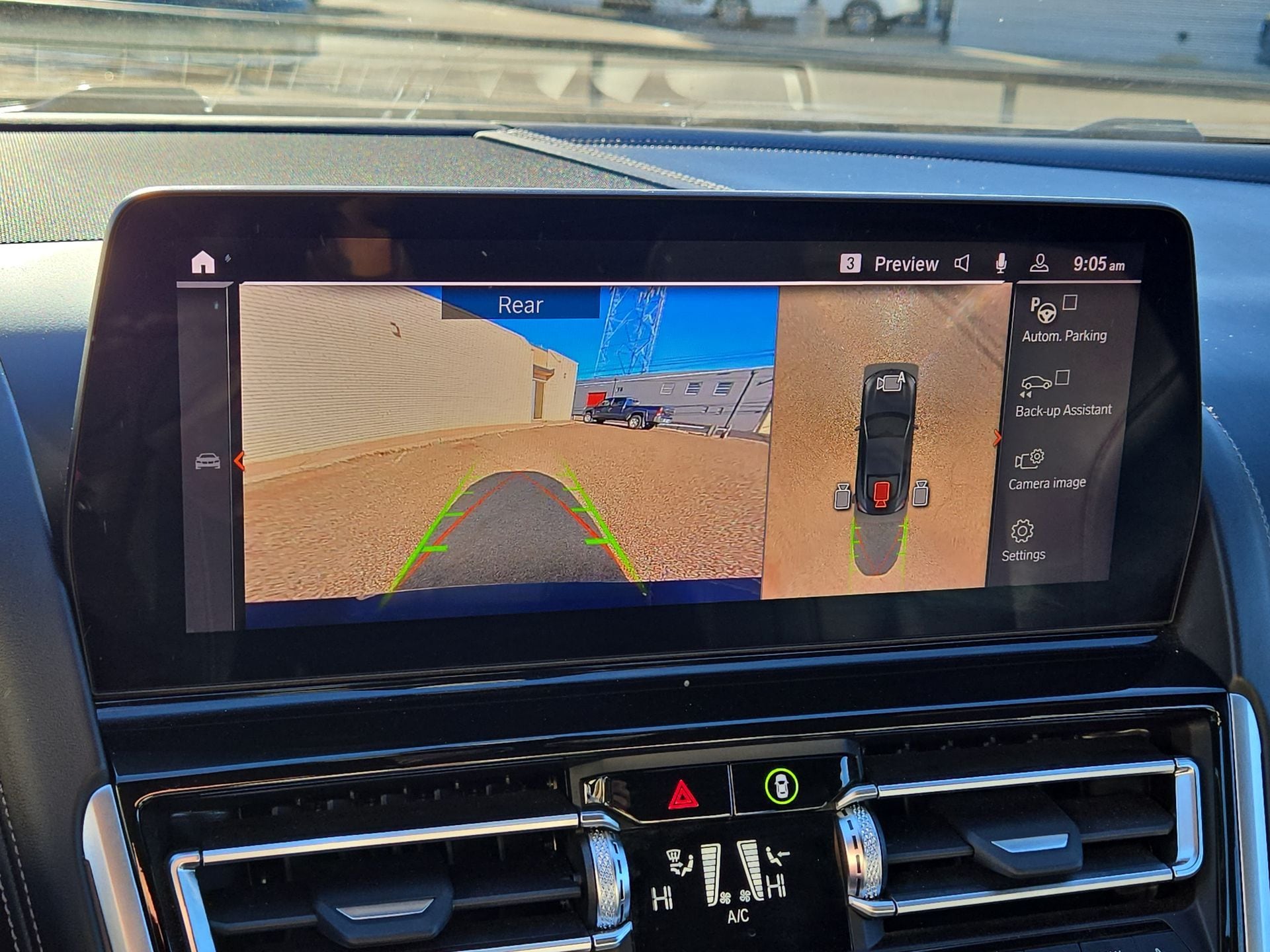 2025 BMW 8 Series 840i - Photo 18