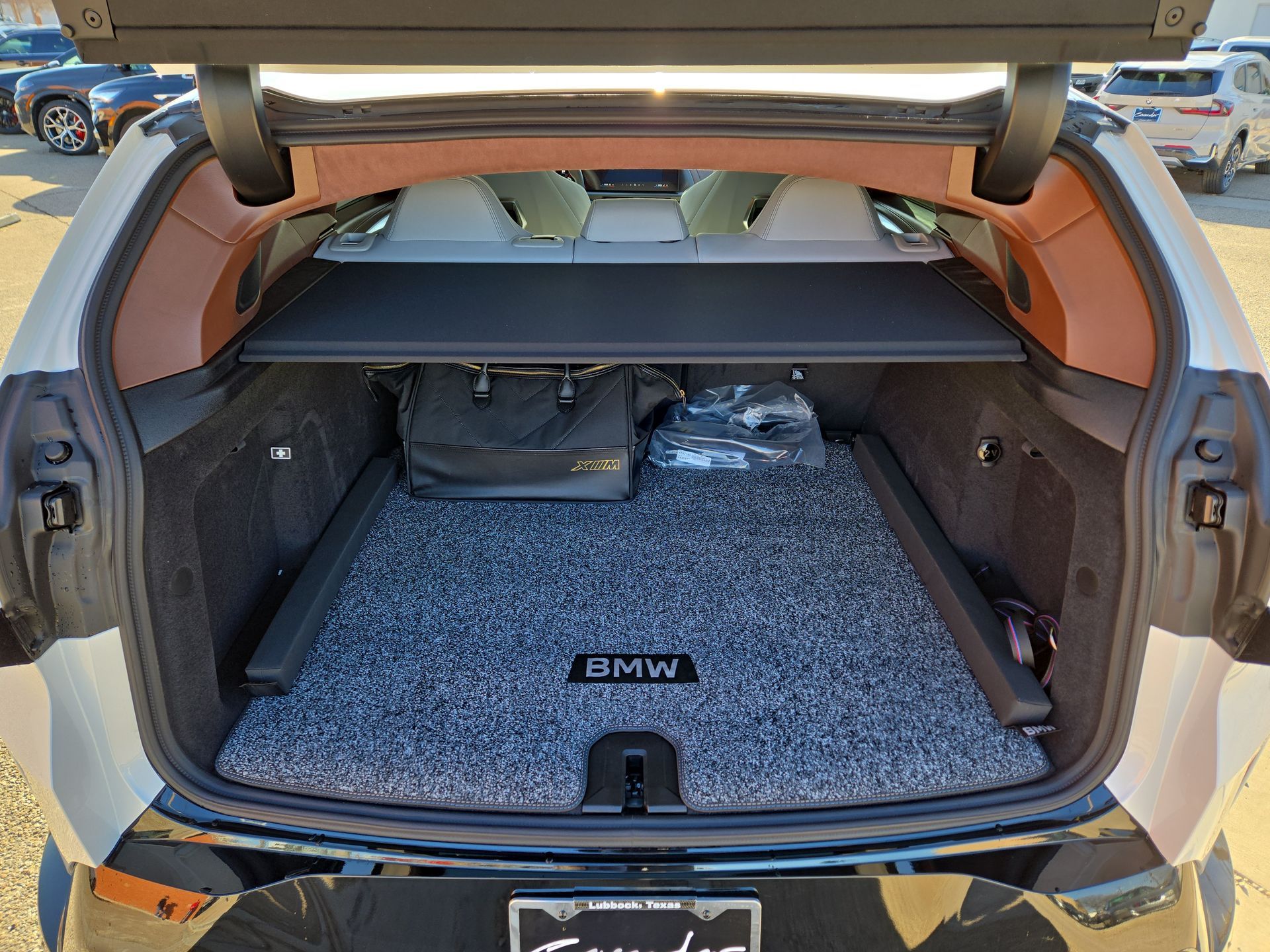 2026 BMW XM Base - Photo 12