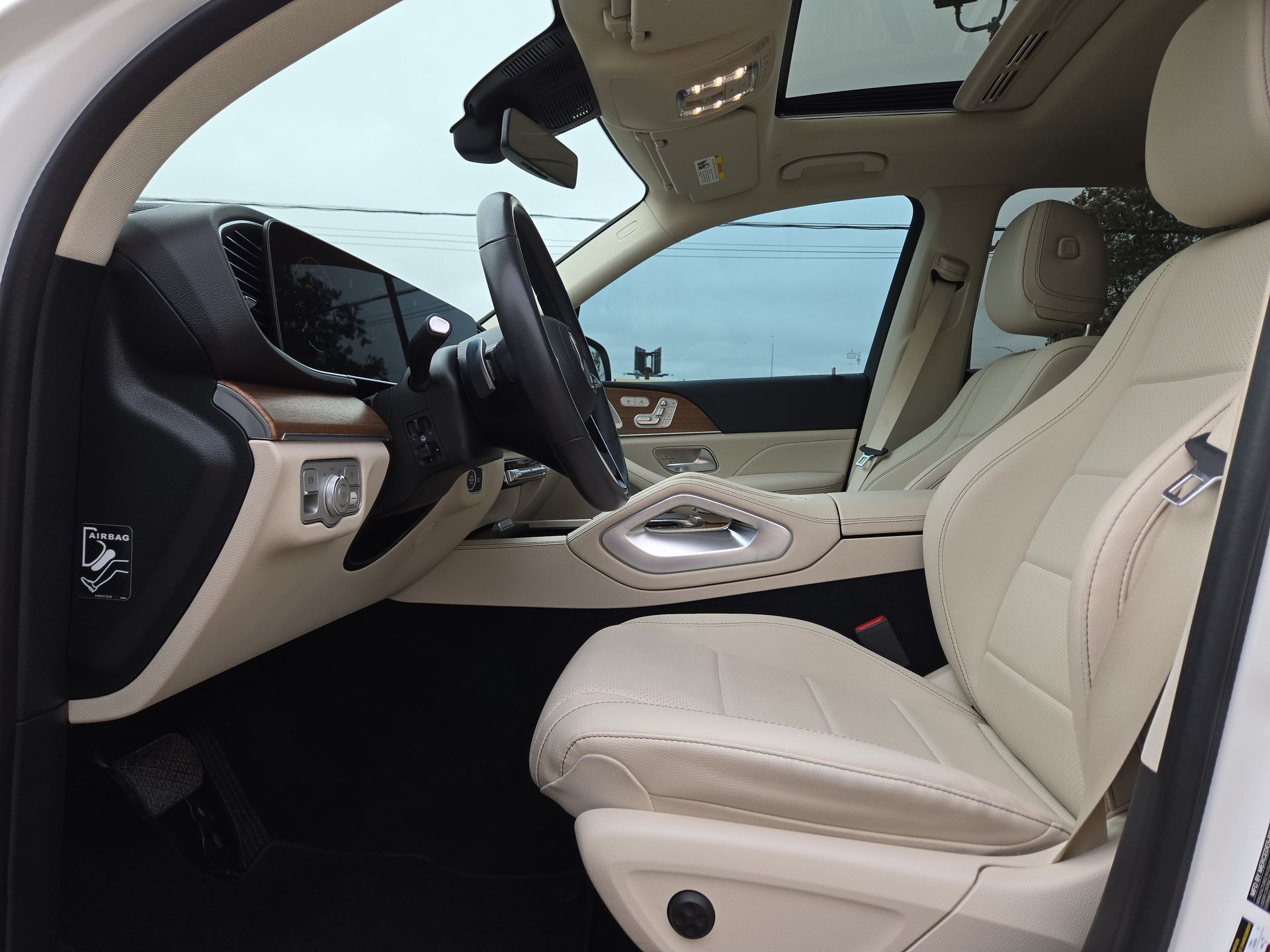 2024 Mercedes-Benz GLE GLE450 - Photo 16