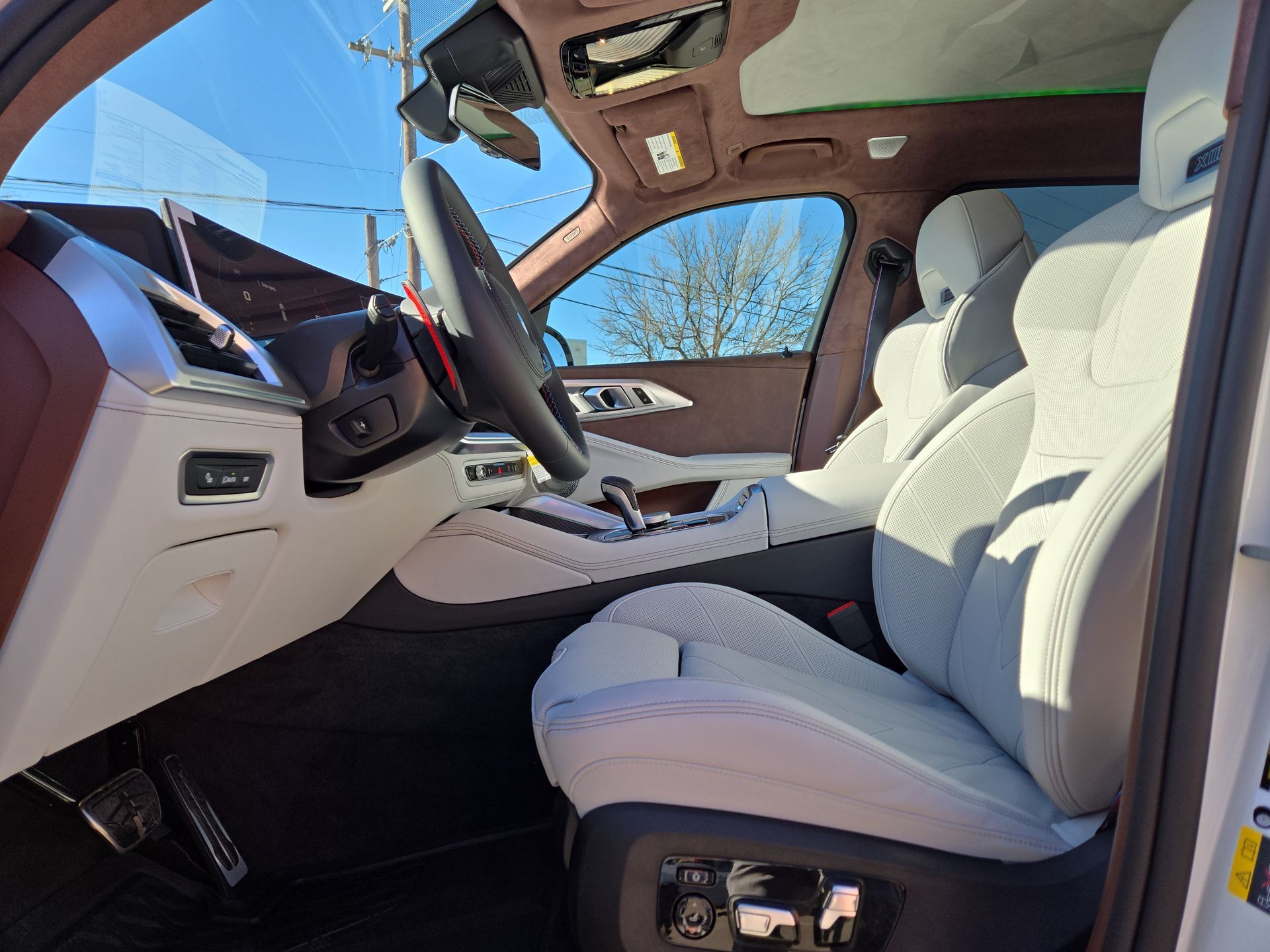 2026 BMW XM Base - Photo 16