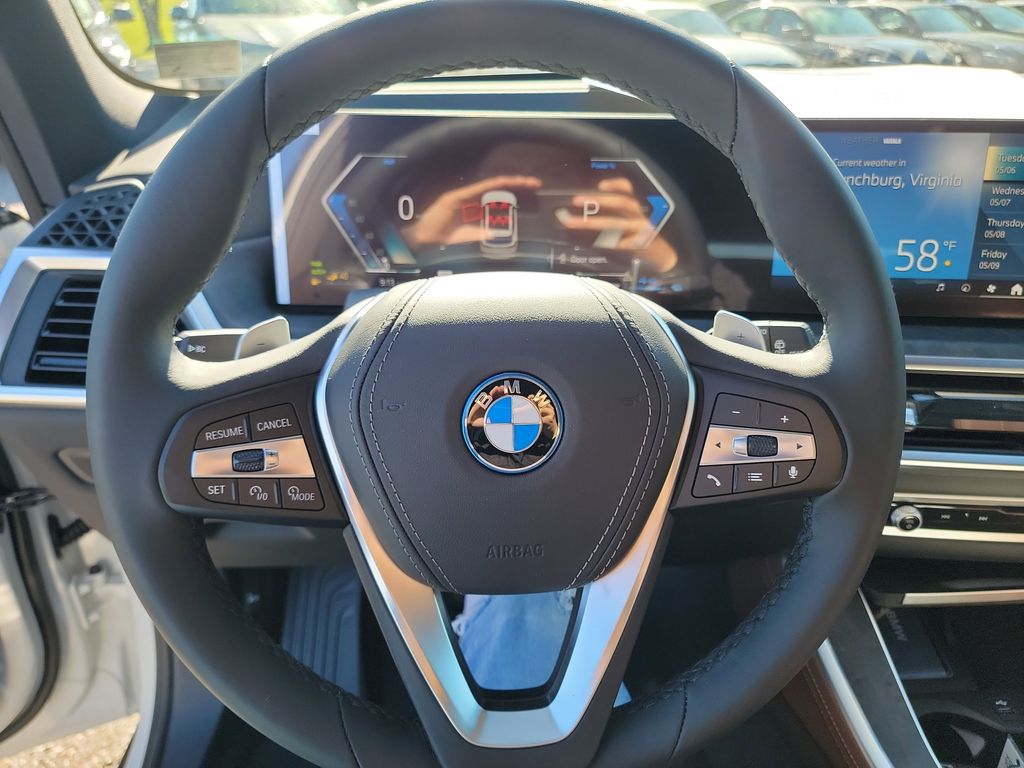 2026 BMW X5 50e - Photo 13