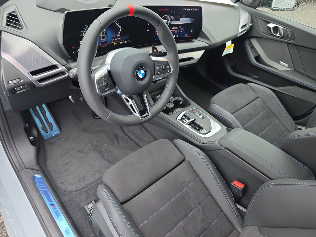 2026 BMW 2 Series M235 - Photo 9