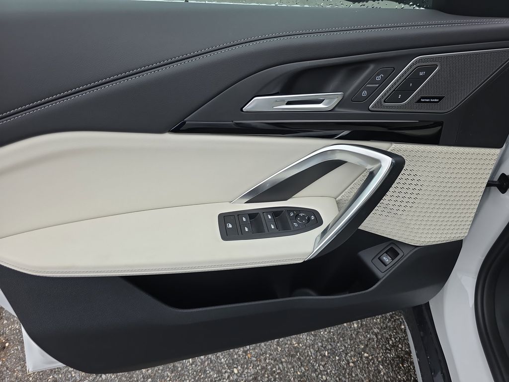 2026 BMW X1 XDrive28i - Photo 11