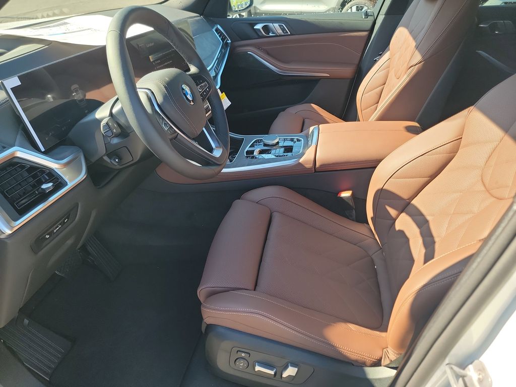 2026 BMW X5 50e - Photo 7