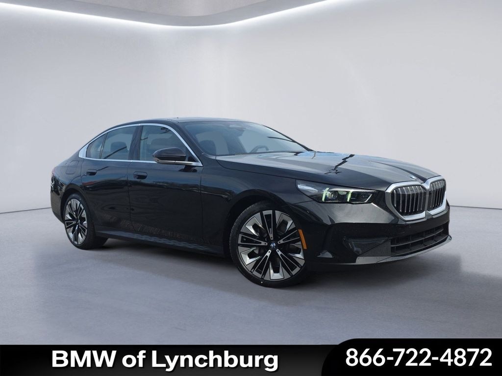 New 2026 BMW 530i xDrive Sedan