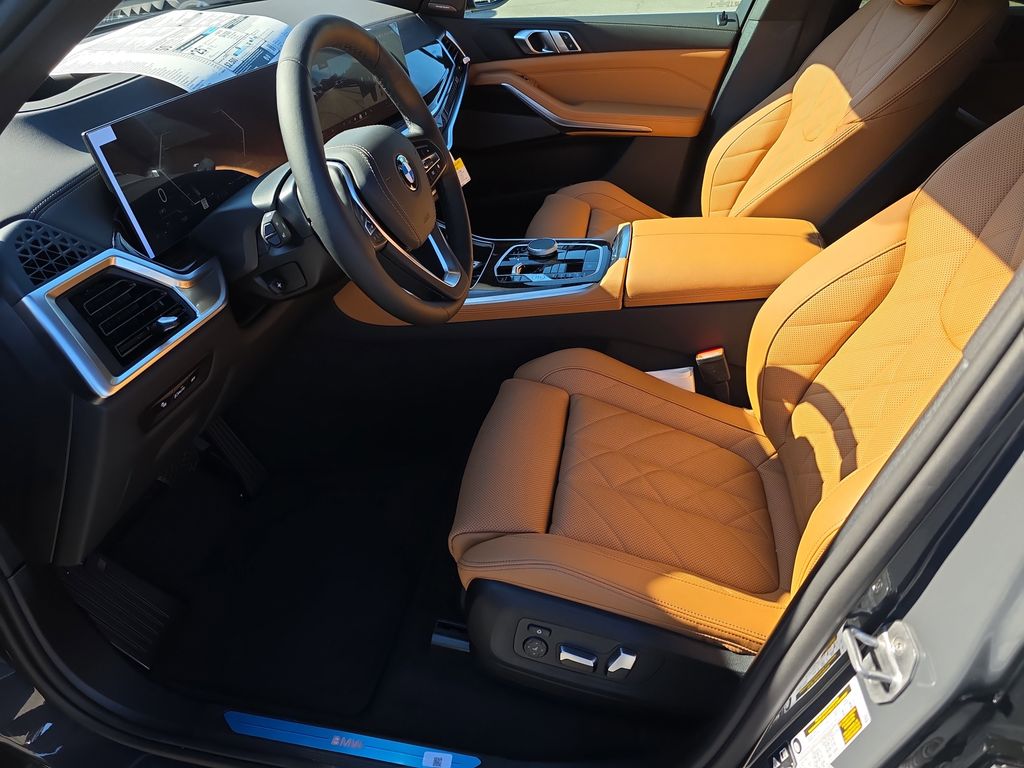 2026 BMW X5 40i's photo