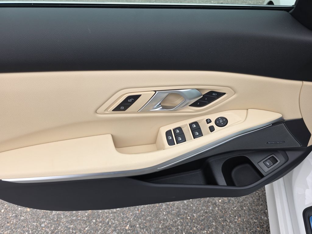 2026 BMW 3 Series 330i - Photo 11