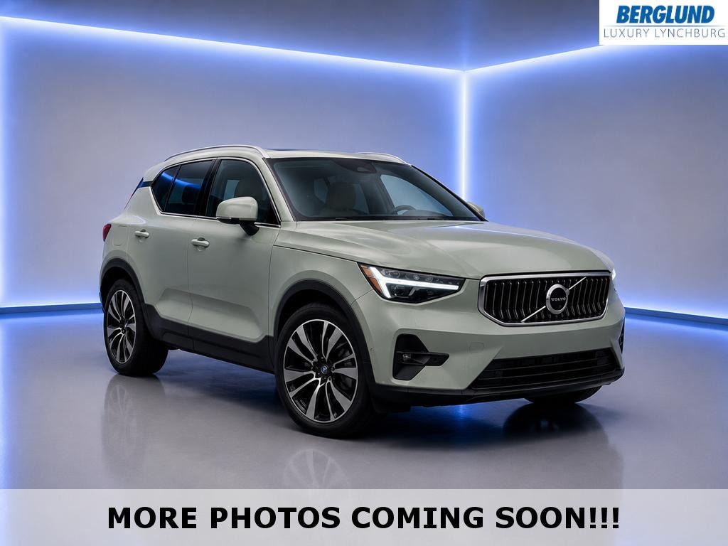 Used 2025 Volvo XC40 B5 Ultra Bright Theme SUV
