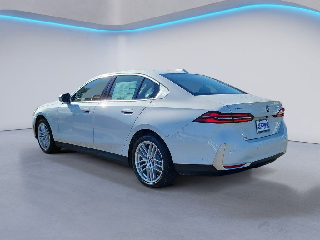 2025 Bmw 530i xDrive photo 4