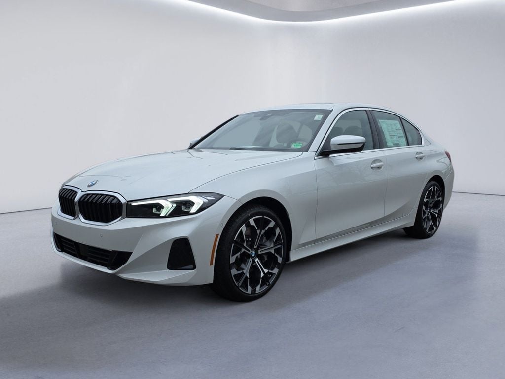 2026 BMW 3 Series 330i - Photo 7