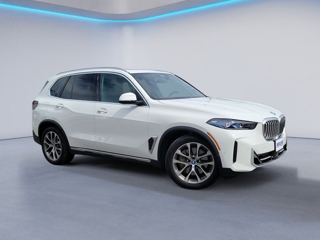 2025 Bmw X5 xDrive50e photo 2