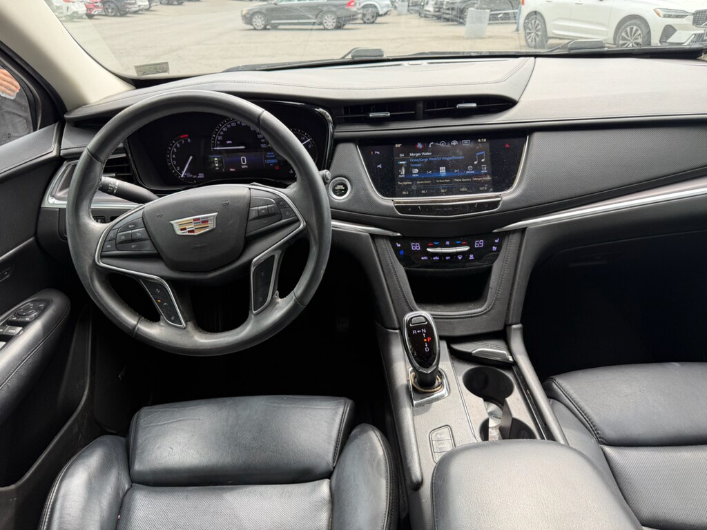 Used 2017 CADILLAC XT5 Premium Luxury SUV