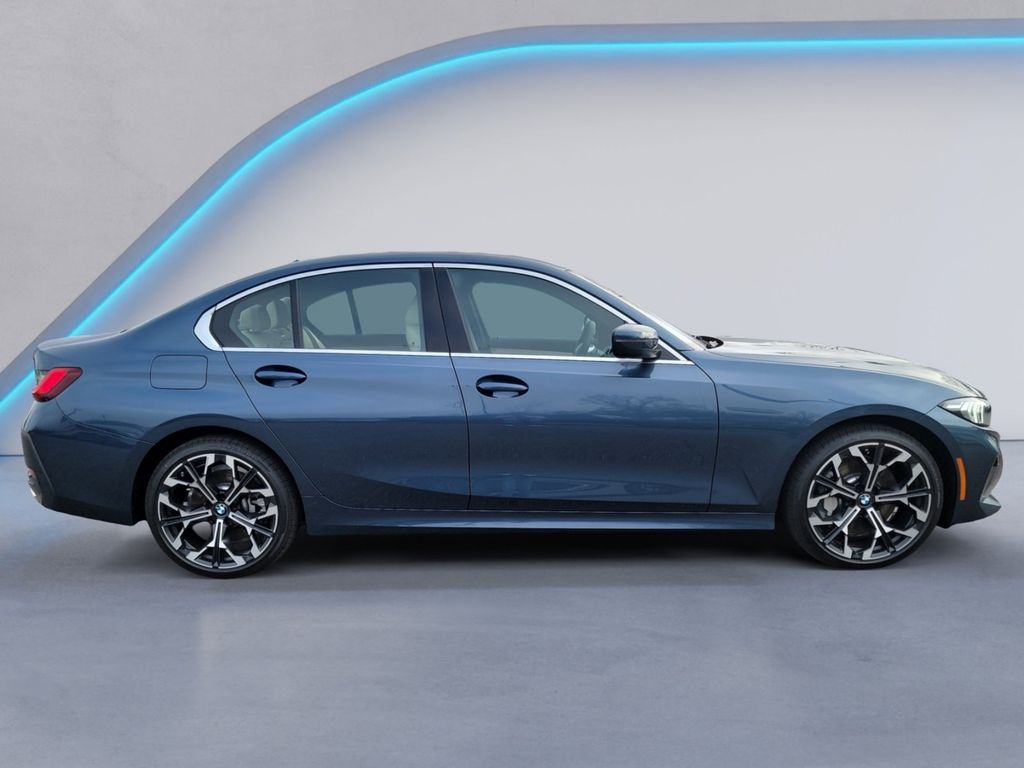 2025 Bmw 330i xDrive photo 2