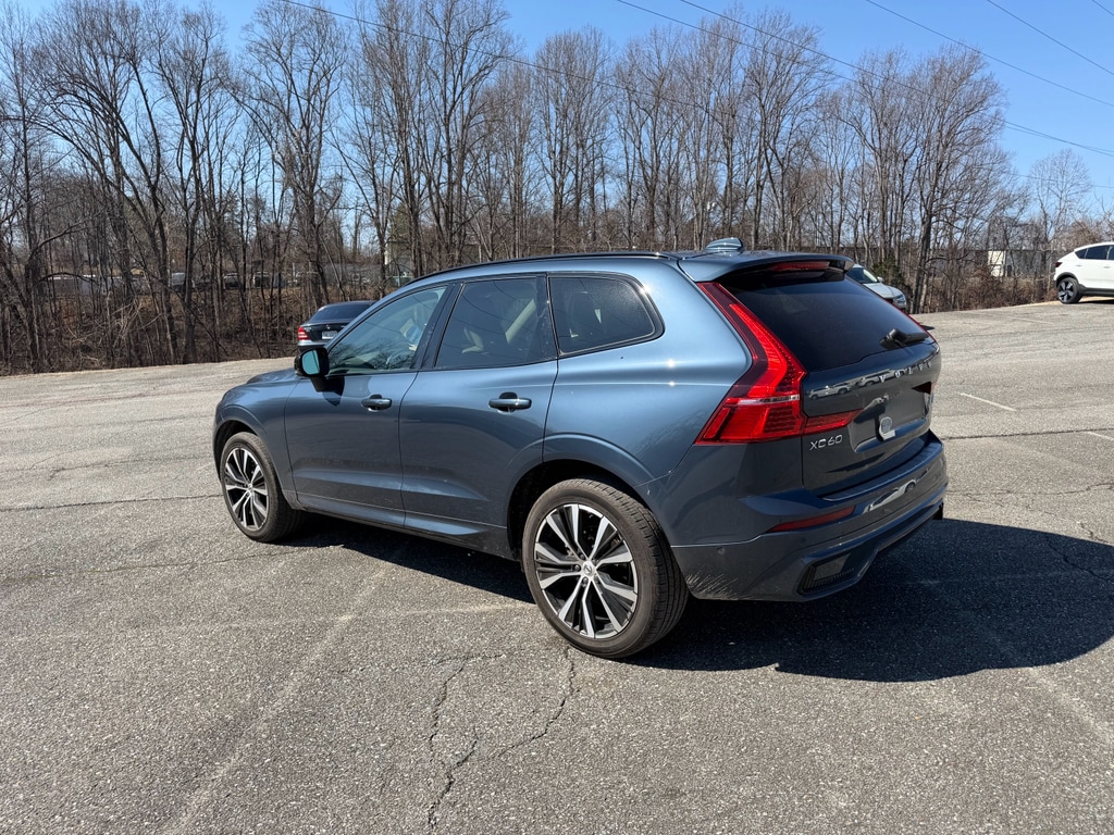 Used 2023 Volvo XC60 B5 AWD Plus Dark SUV