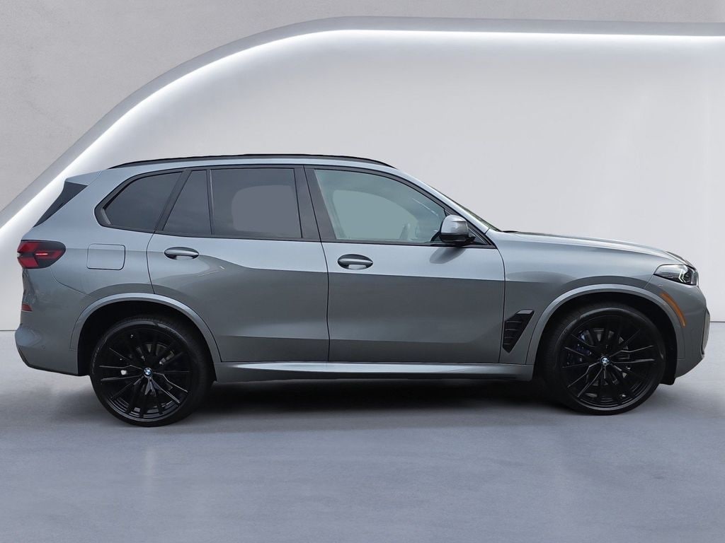 New 2026 BMW X5 xDrive40i SUV