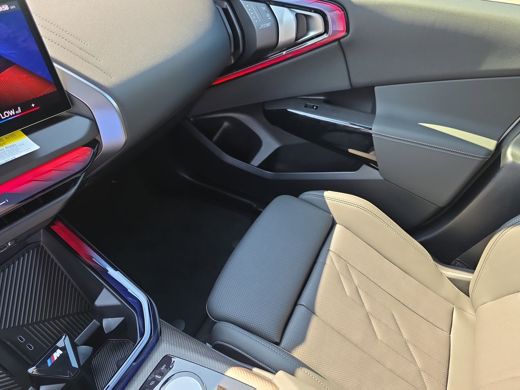 2026 BMW X3 30 - Photo 18