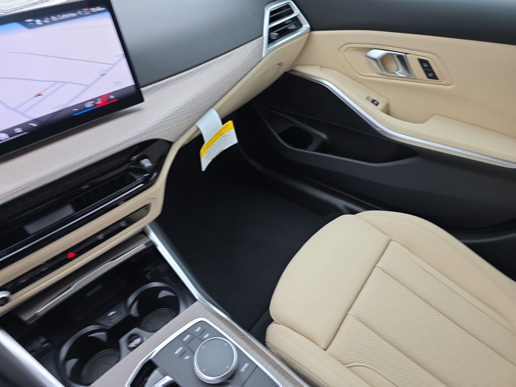 2026 BMW 3 Series 330i - Photo 19