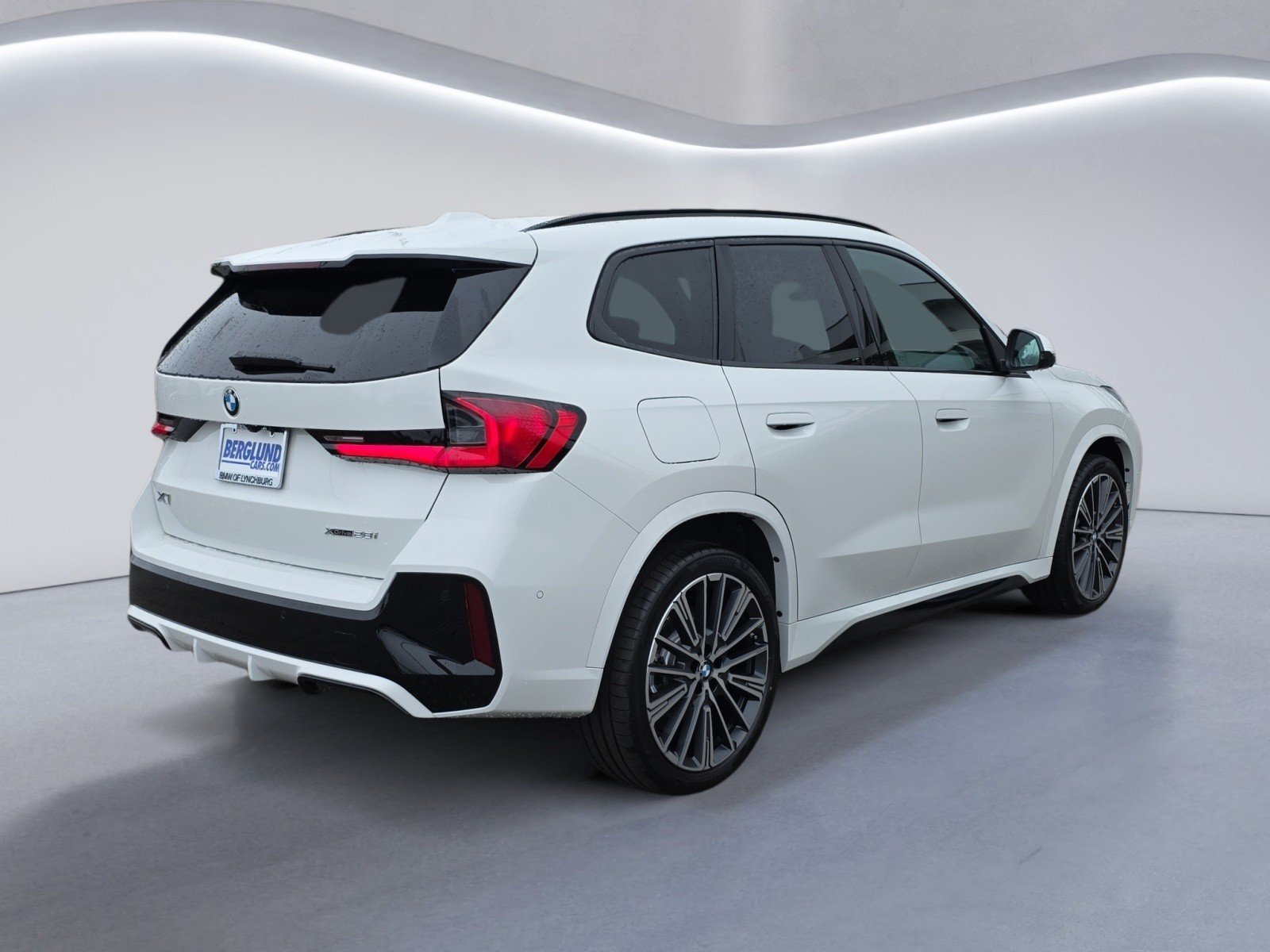 New 2027 BMW X1 xDrive28i SUV