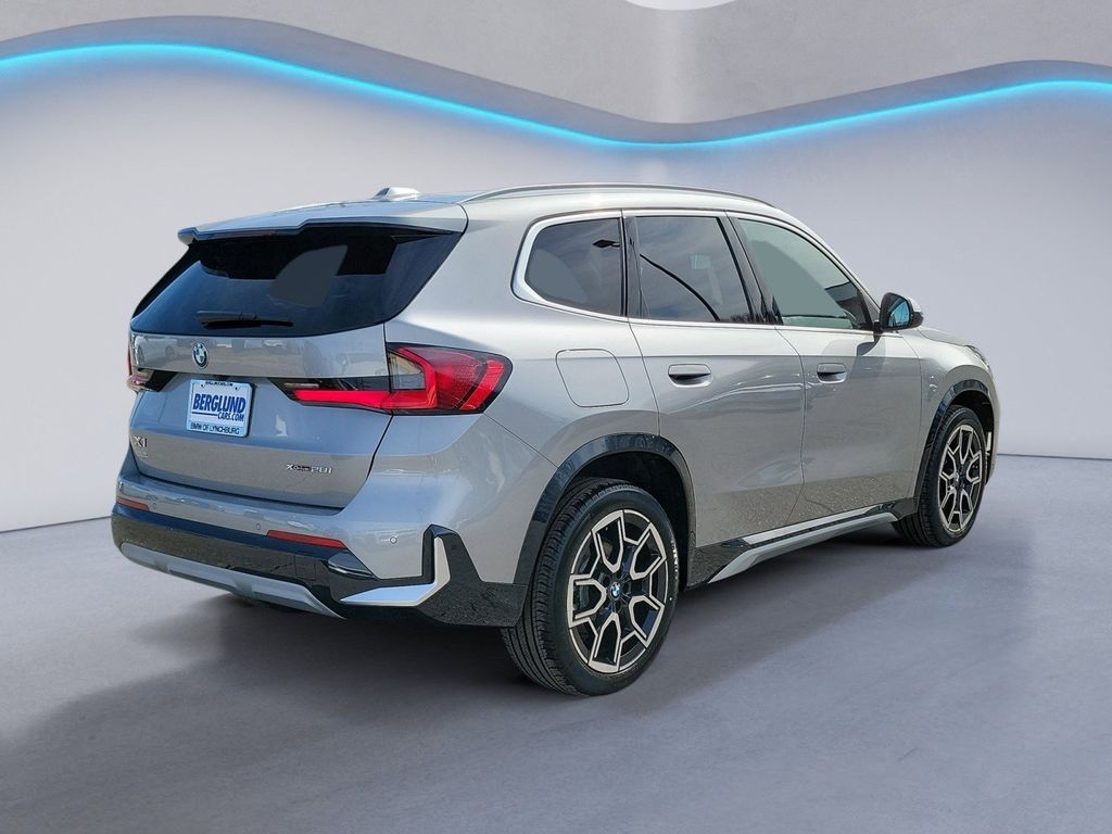 2025 Bmw X1 XDrive28i photo 2