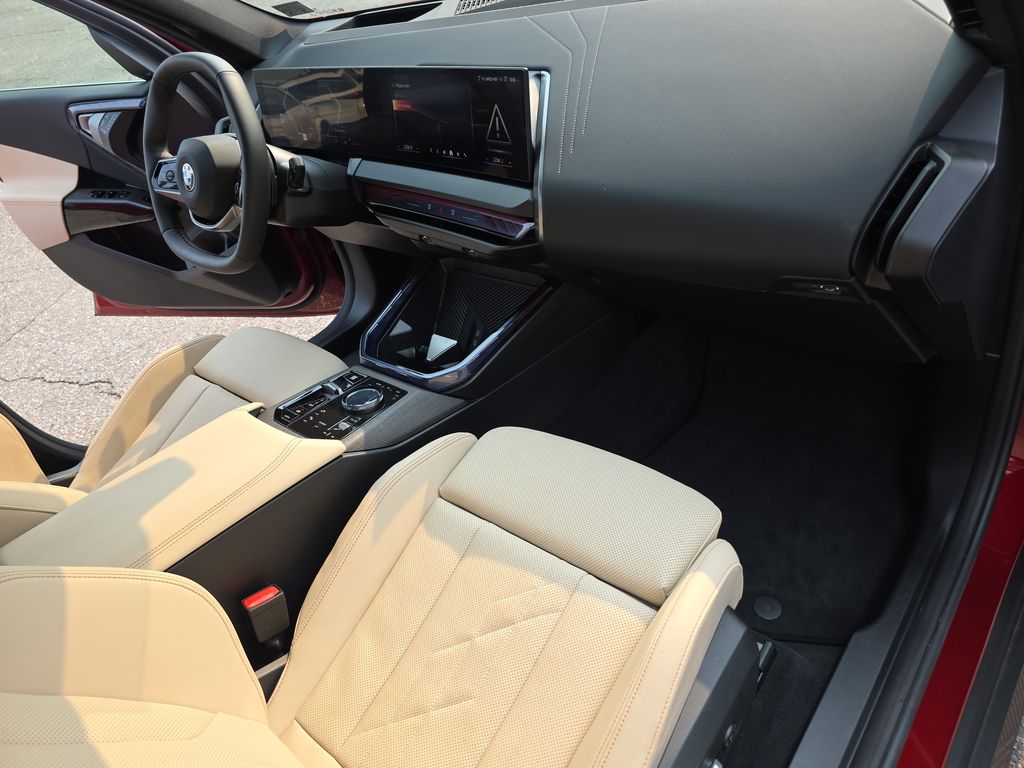 2026 BMW X3 30 - Photo 13