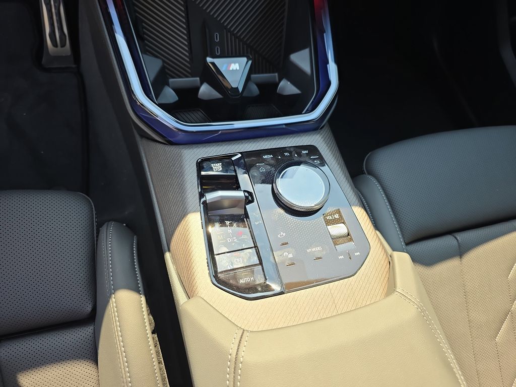 2026 BMW X3 30 - Photo 16