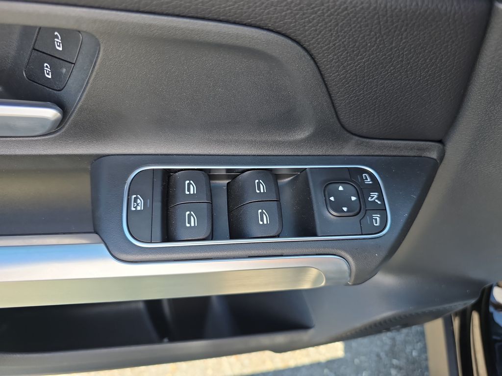 2025 Mercedes-Benz GLB Base - Photo 21