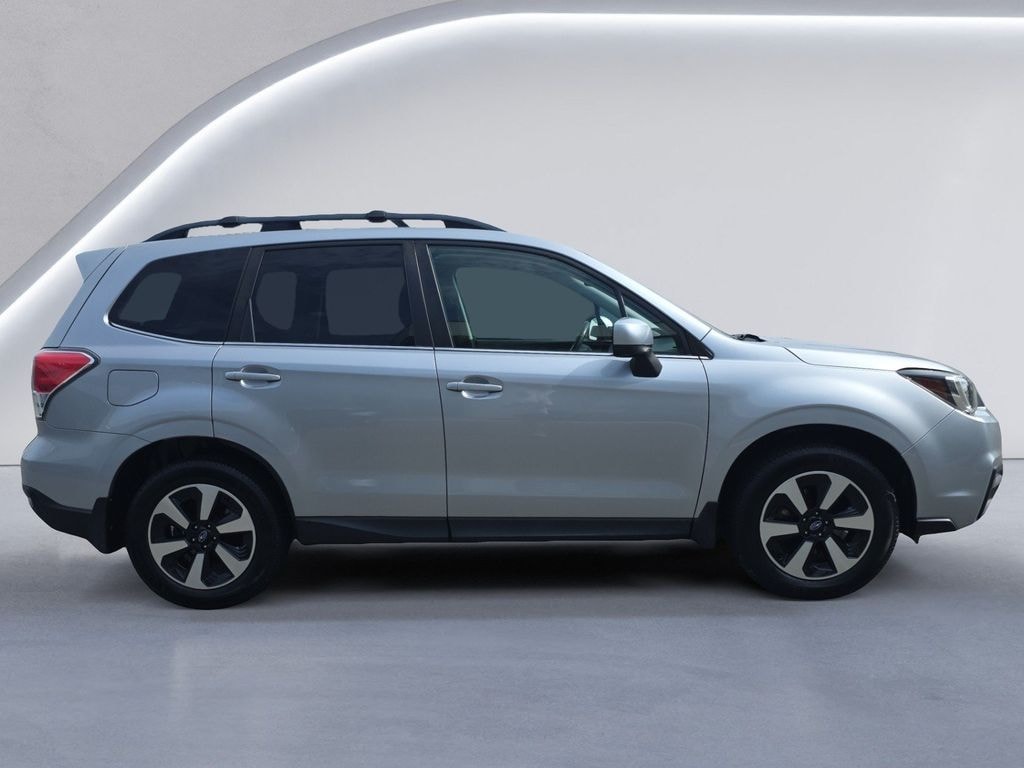 Used 2018 Subaru Forester 2.5i Limited with Eyesight + Nav + Starlink SUV