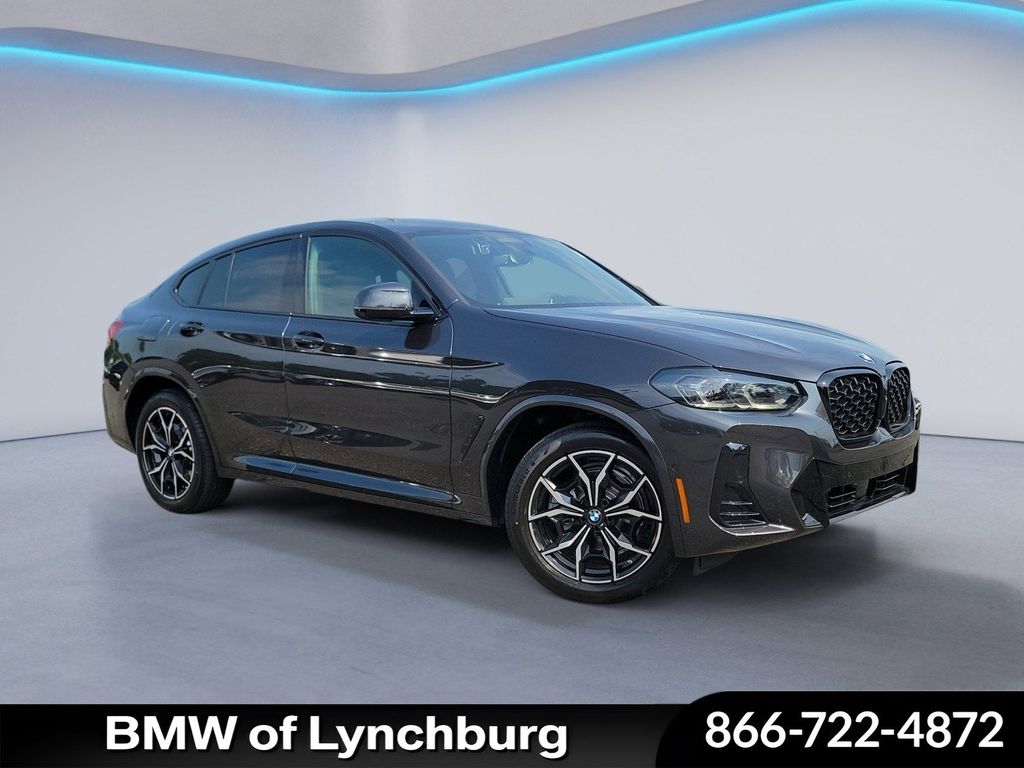 2025 BMW X4 xDrive30i