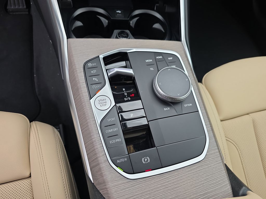 2026 BMW 3 Series 330i - Photo 17