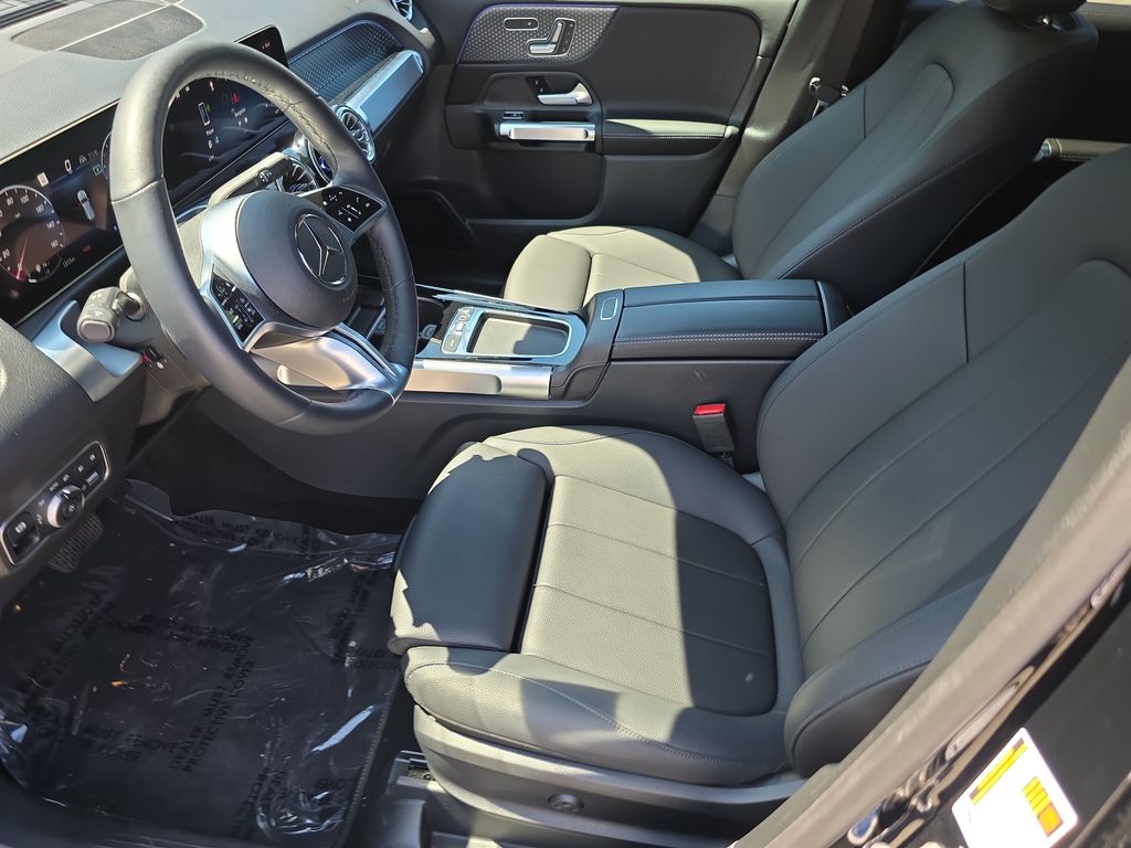 2025 Mercedes-Benz GLB Base - Photo 8