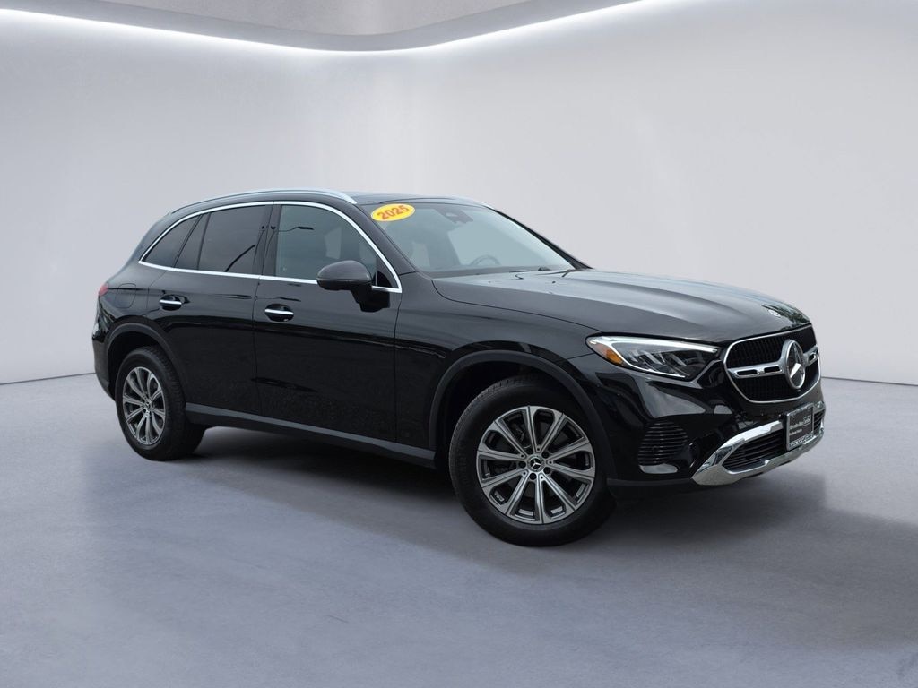 Used 2025 Mercedes-Benz GLC 300 4MATIC SUV