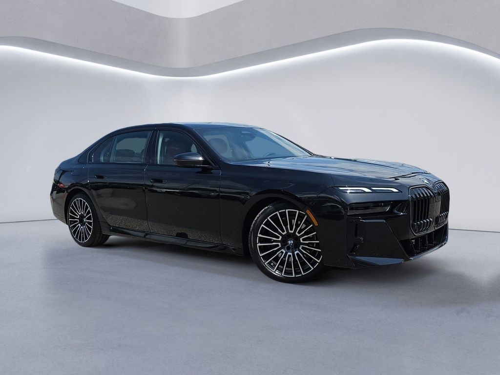 2026 BMW 7 Series 740i xDrive Sedan's photo