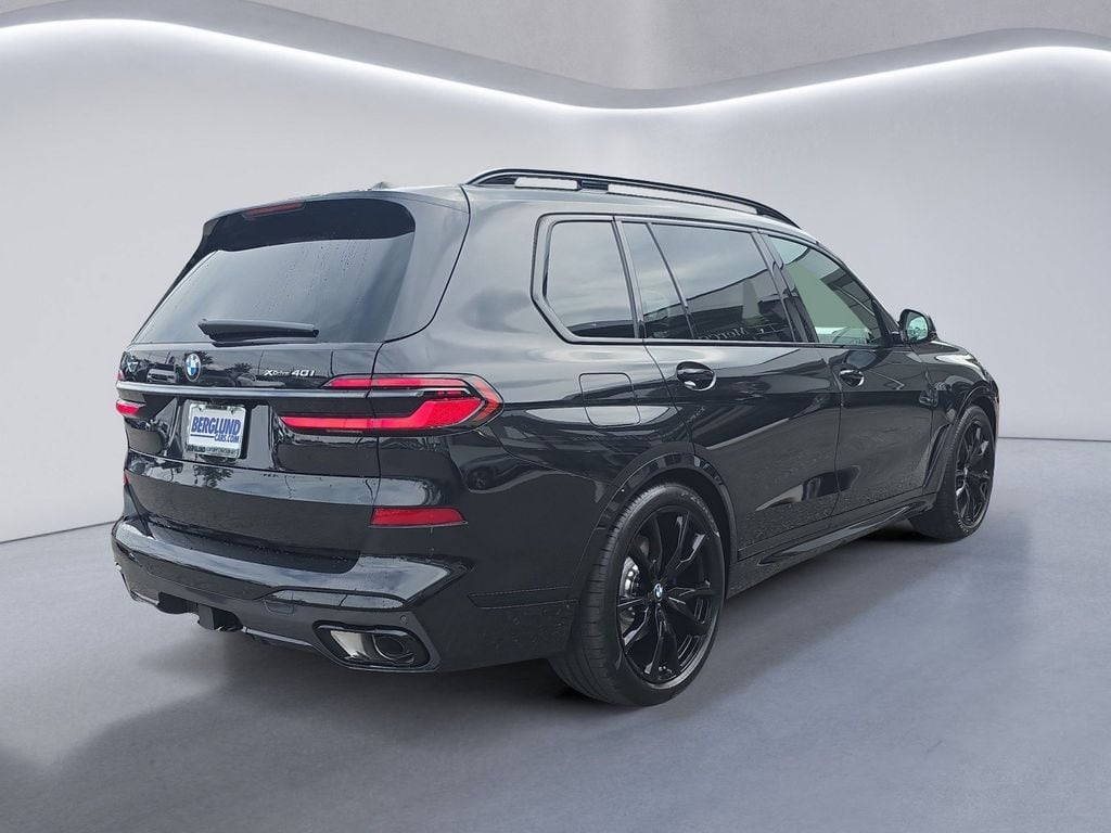 New 2027 BMW X7 xDrive40i SUV