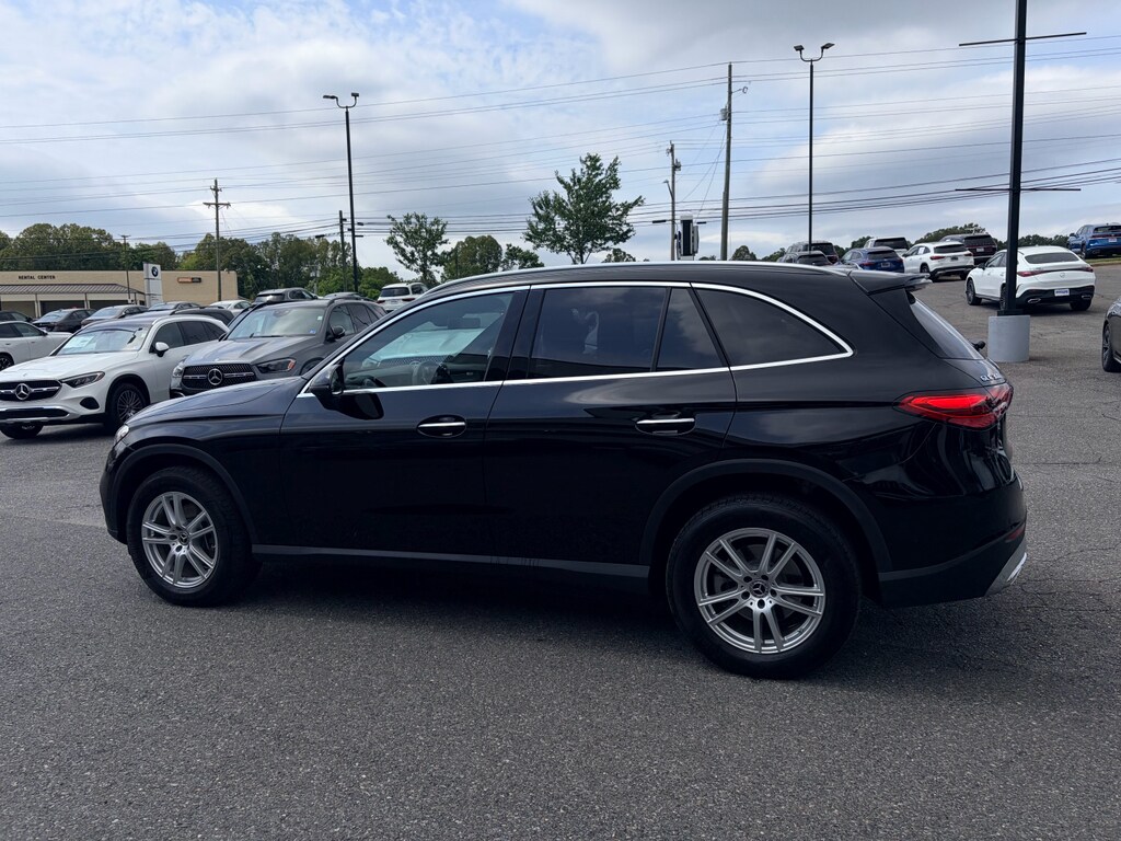 Used 2025 Mercedes-Benz GLC 300 4MATIC SUV