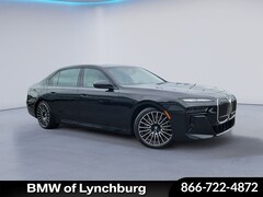 2025 BMW 740i xDrive Sedan
