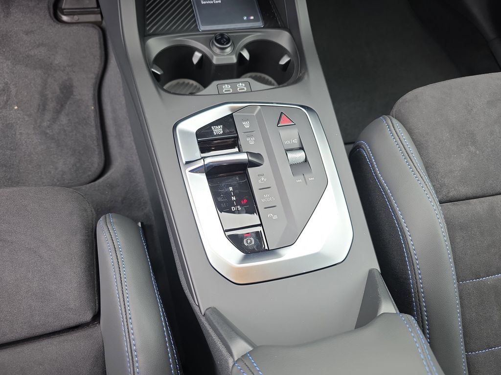2026 BMW 2 Series M235 - Photo 16