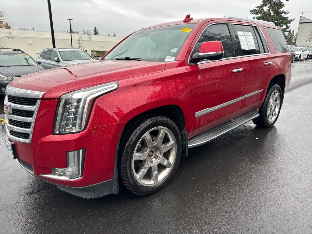 Used 2015 CADILLAC Escalade Luxury SUV